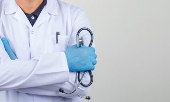 España es el quinto país de la UE que más empleo sanitario creó al inicio de la segunda ola de la Covid