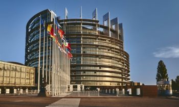 El Parlamento Europeo propone crear una tarjeta de discapacidad reconocida en toda la UE